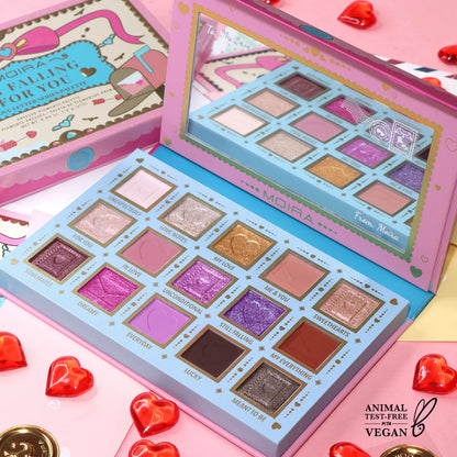 MOIRA I'm Falling For You Pressed Pigment Palette